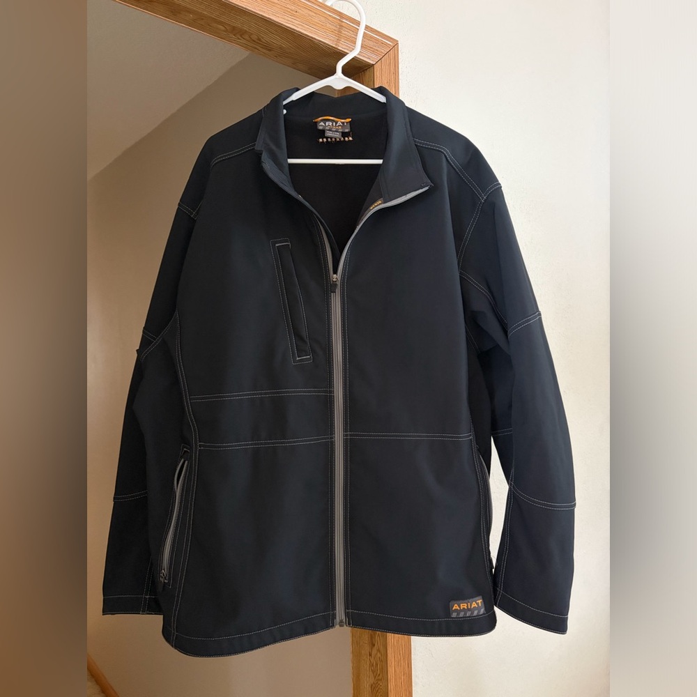 Ariat Men’s Softshell Jacket
